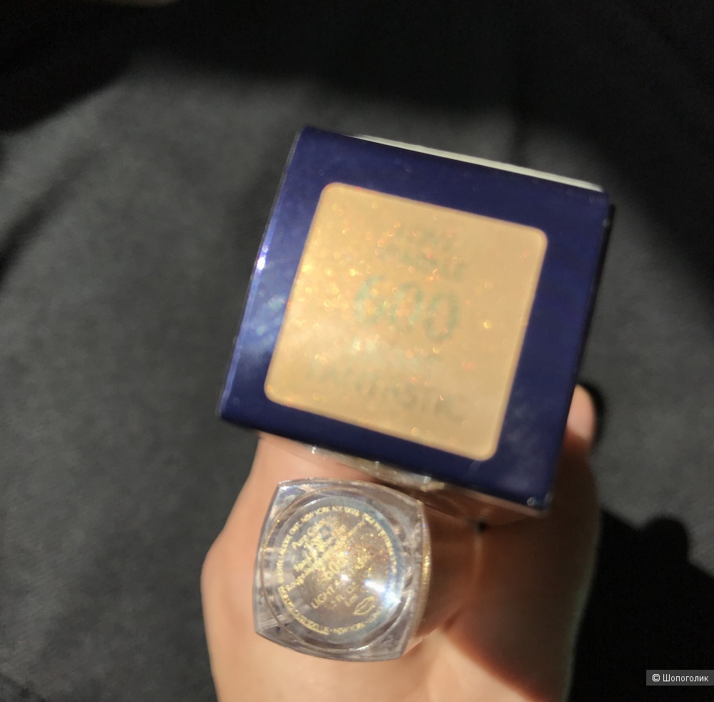 Жидкая губная помада Estee Lauder Pure Color Love  600 Light Fantastic