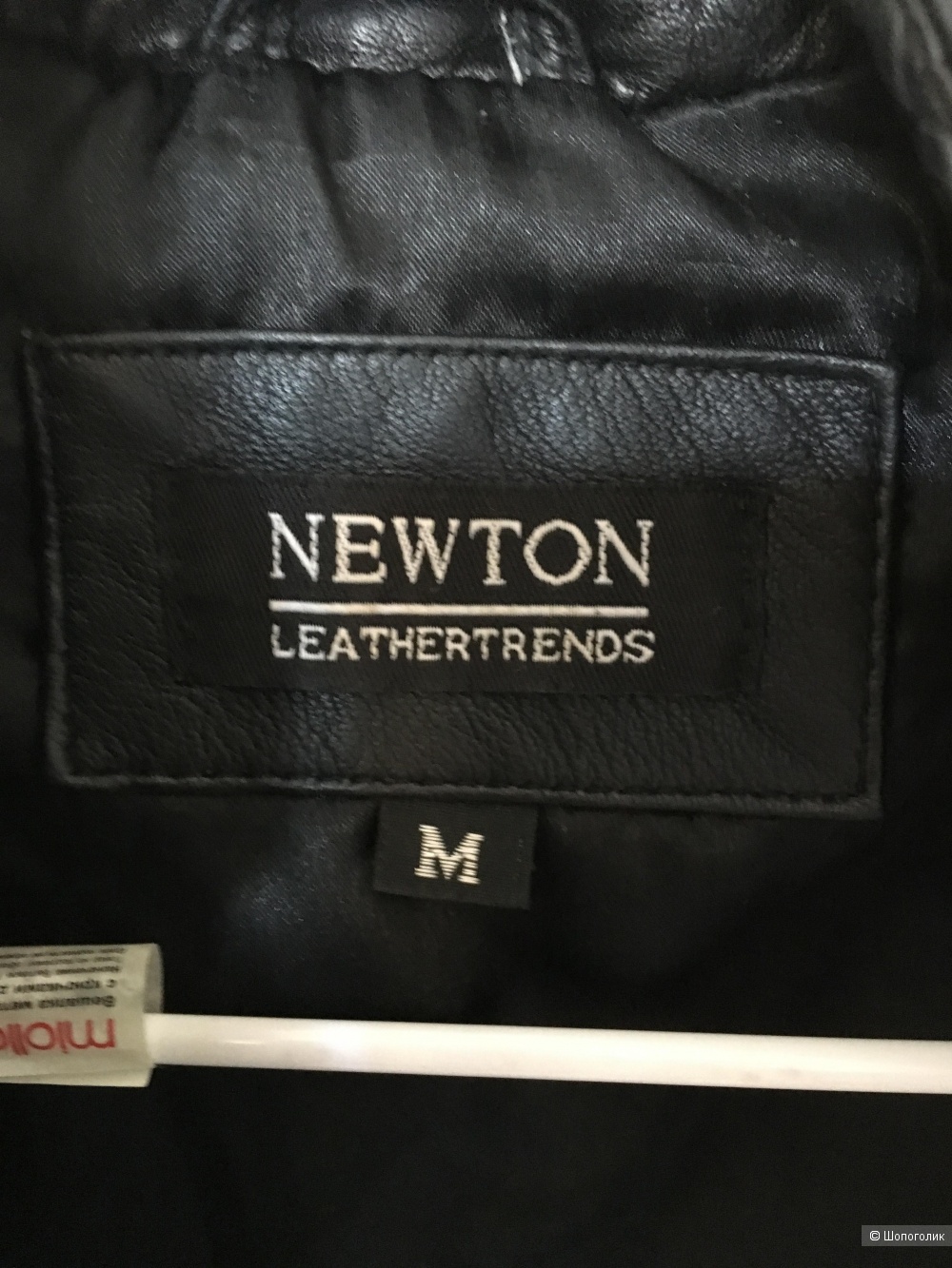 Кожаная куртка, фирма Newton, размер М
