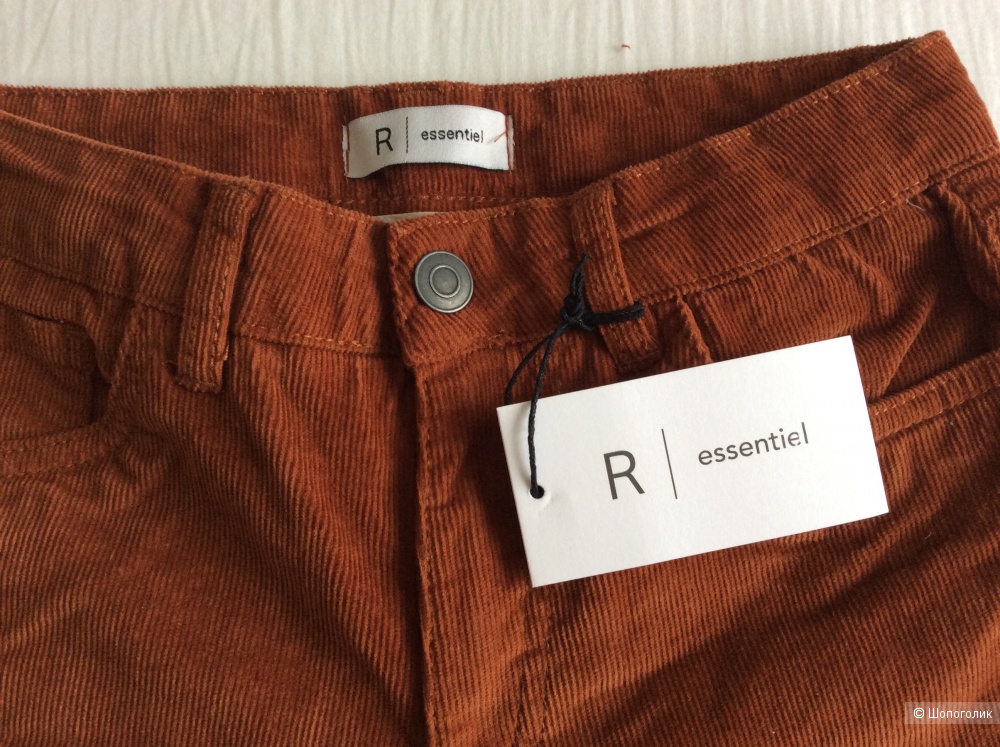 Вельветовые брюки для мальчика R essentiel р.132-134