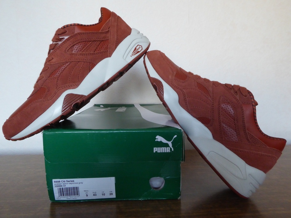 Кроссовки Puma R698 (размер US10)