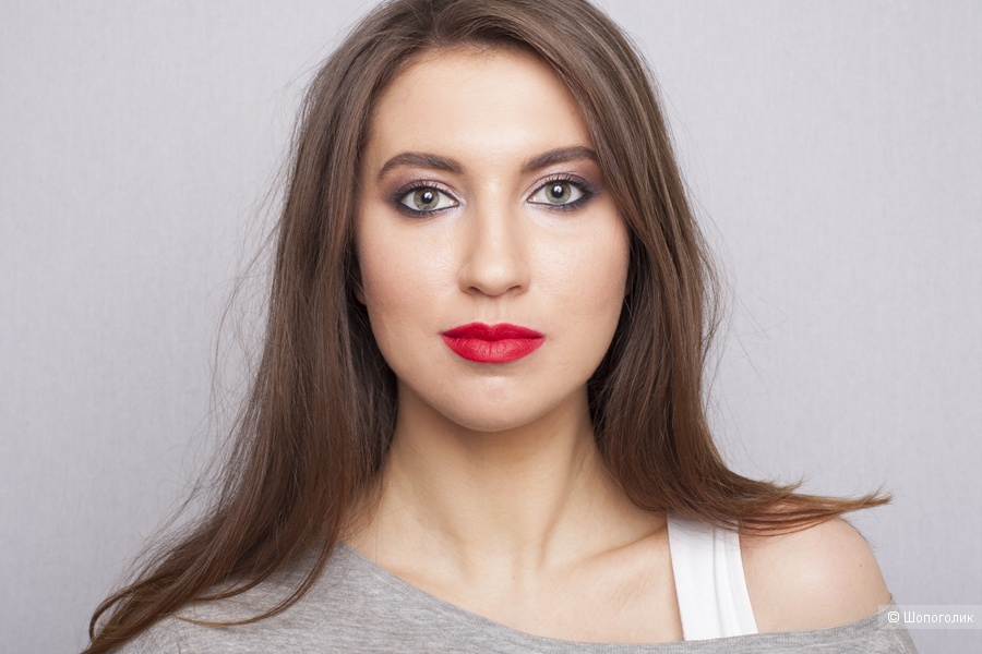 Ультраматовая губная помада Estee Lauder Pure Color Love 220 Shock&Awe