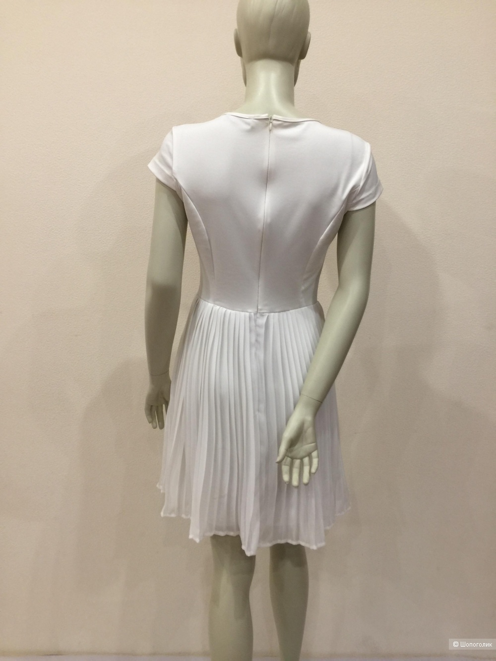 Платье Бренд TOPSANDTOPS размер 46