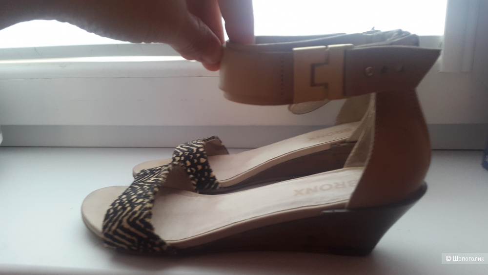Босоножки Bronx 38 размер