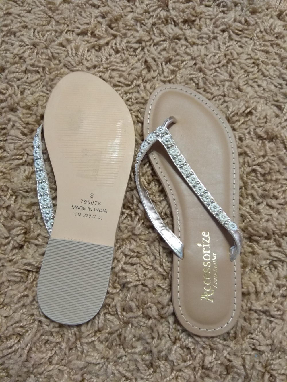 Вьетнамки Accessorize  размер s (35-36)