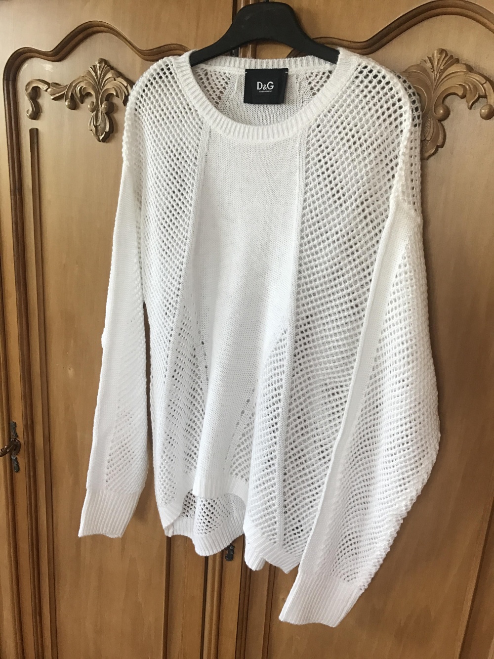 Свитер белый Dolce&Gabbana размер XL