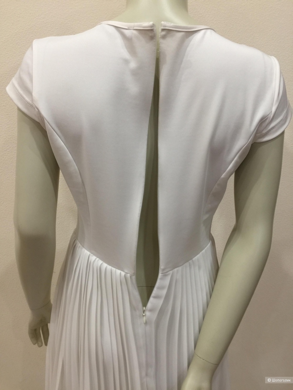 Платье Бренд TOPSANDTOPS размер 46