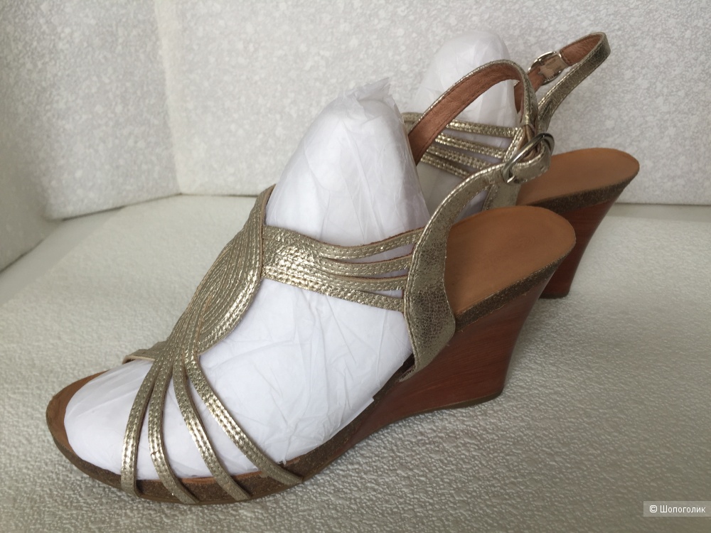 Босоножки Бренд Svetski размер 40