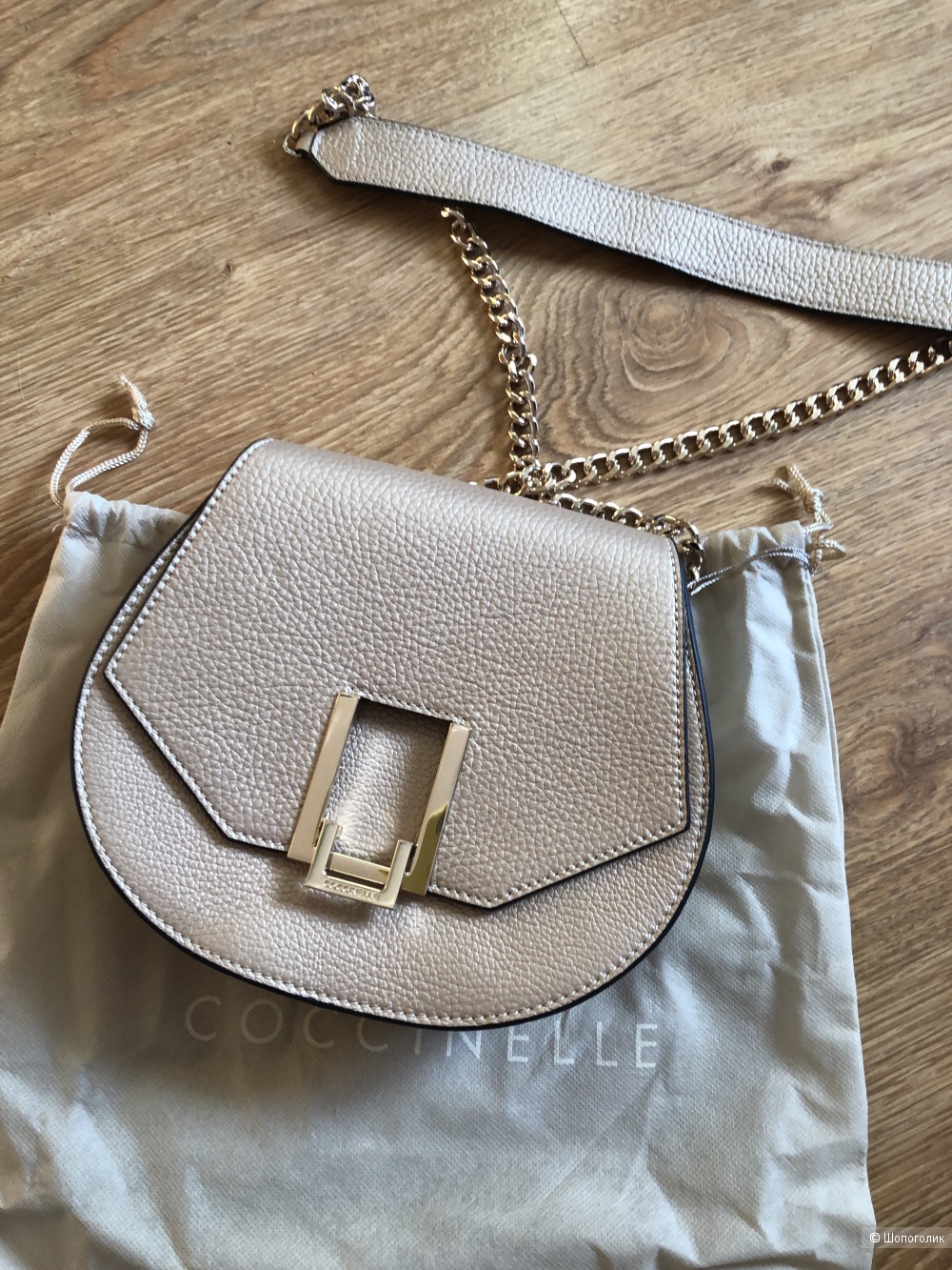 Сумочка Coccinelle размер 21*17*6