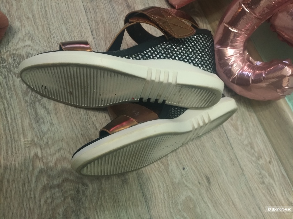 Босоножки  ALBA  Италия, 38размер