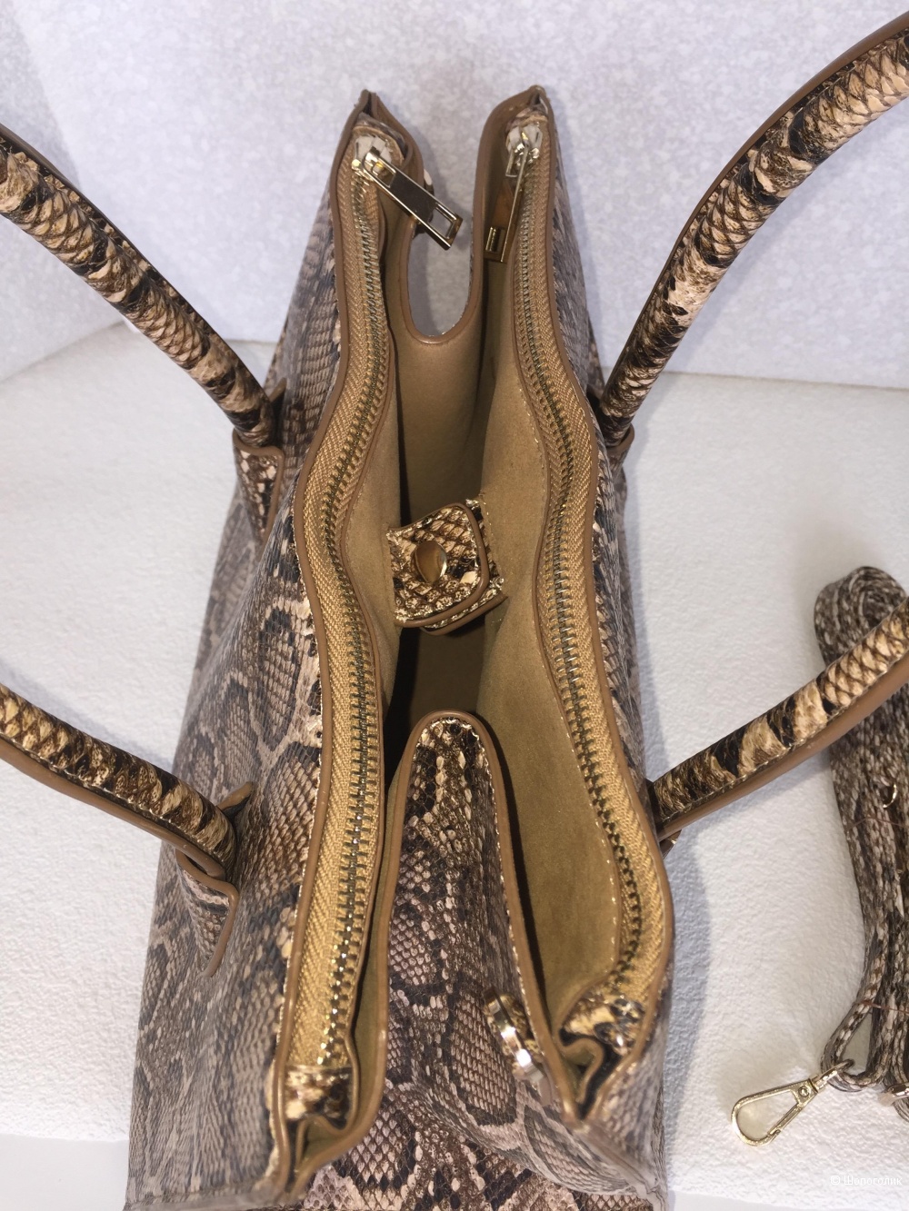 Сумка бренд LOVE REPUBLIC