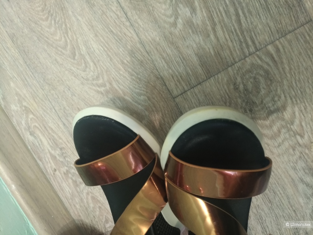 Босоножки  ALBA  Италия, 38размер