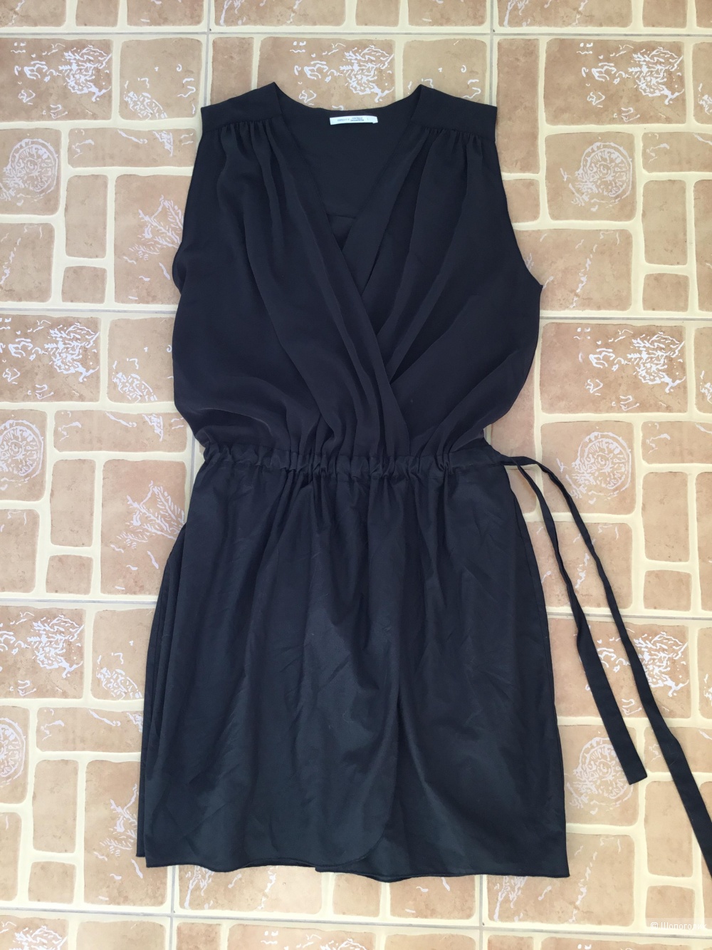 Платье Uniqlo 44-46 размер