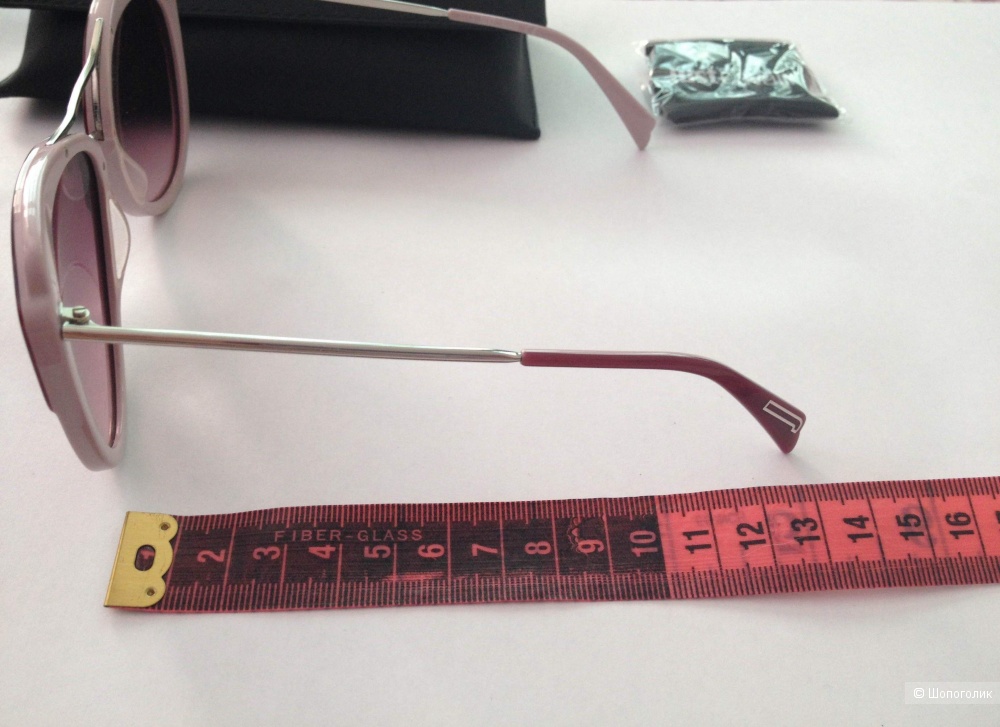 Солнцезащитные очки Just Cavalli