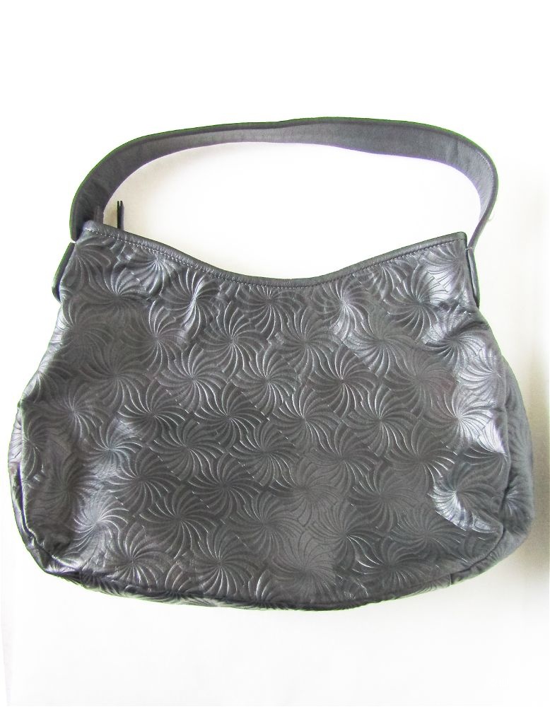 Сумка Crоmia  размер: вверх 33*низ 43*26*12