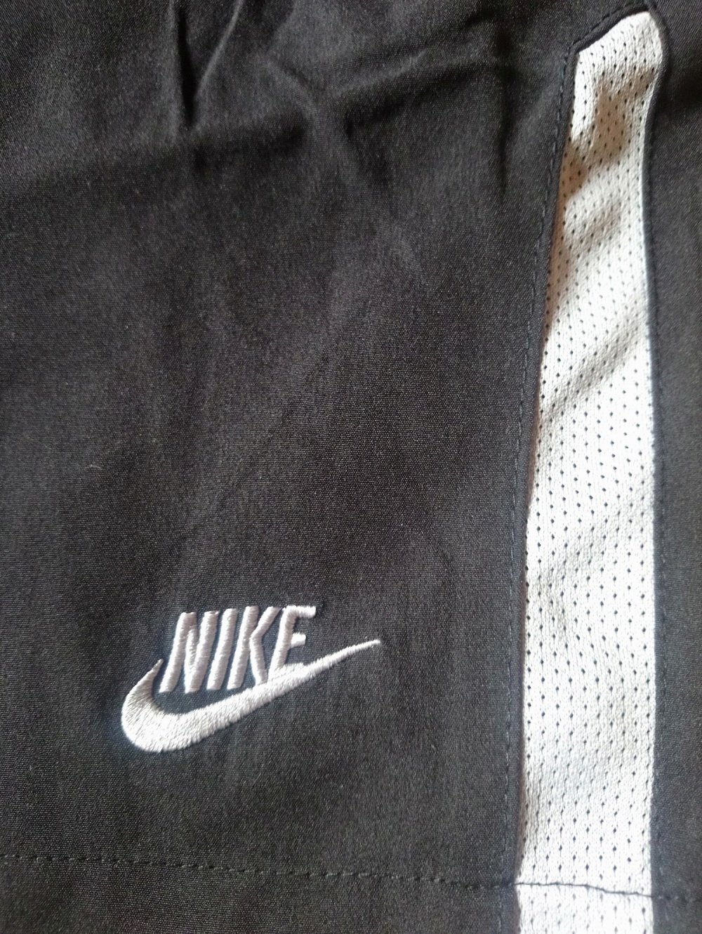 Спортивные шорты Nike, M-L