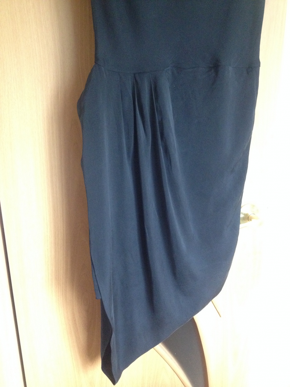 Шелковое платье Vero Moda размер 12 UK
