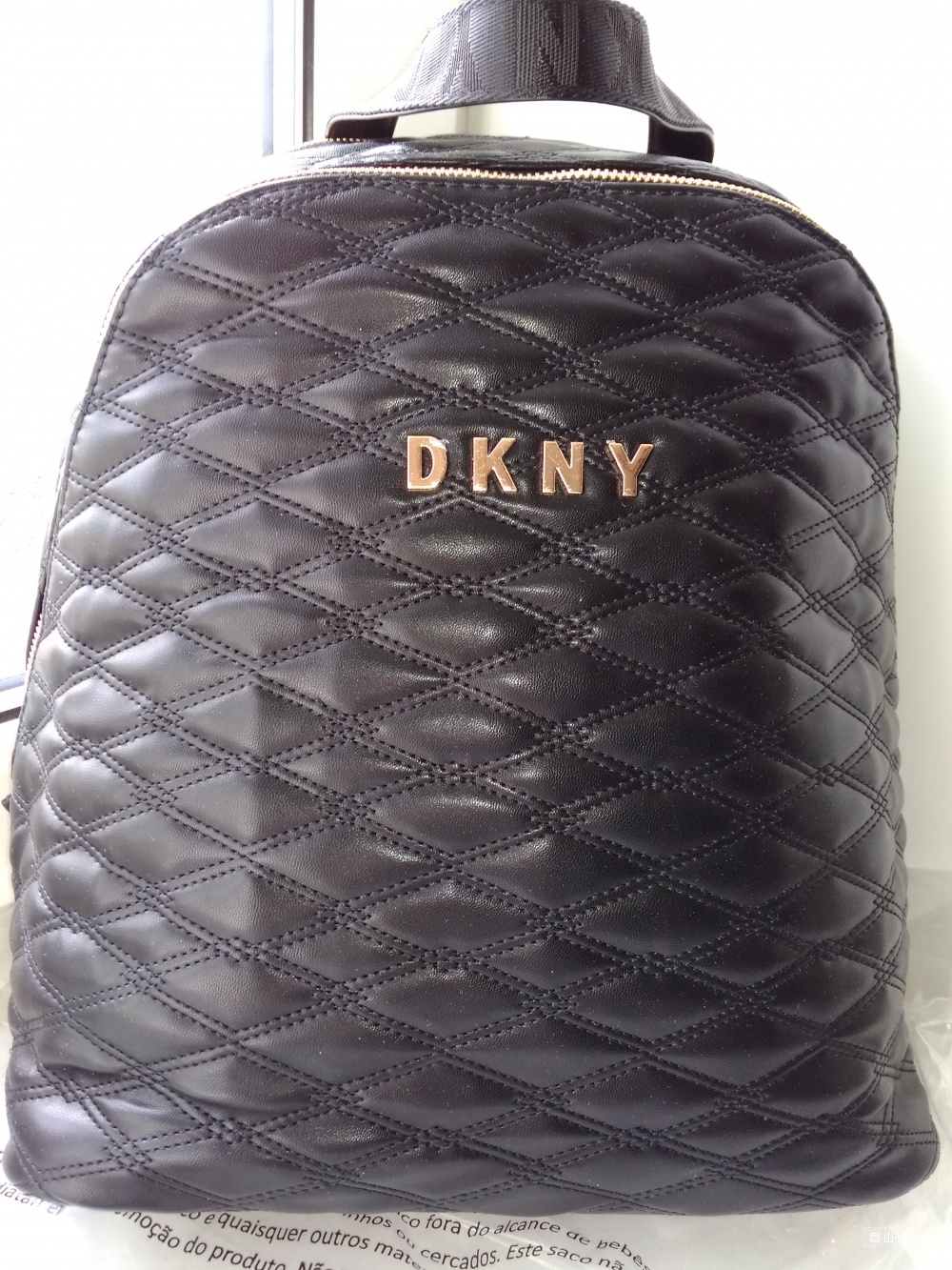 Рюкзак DKNY.