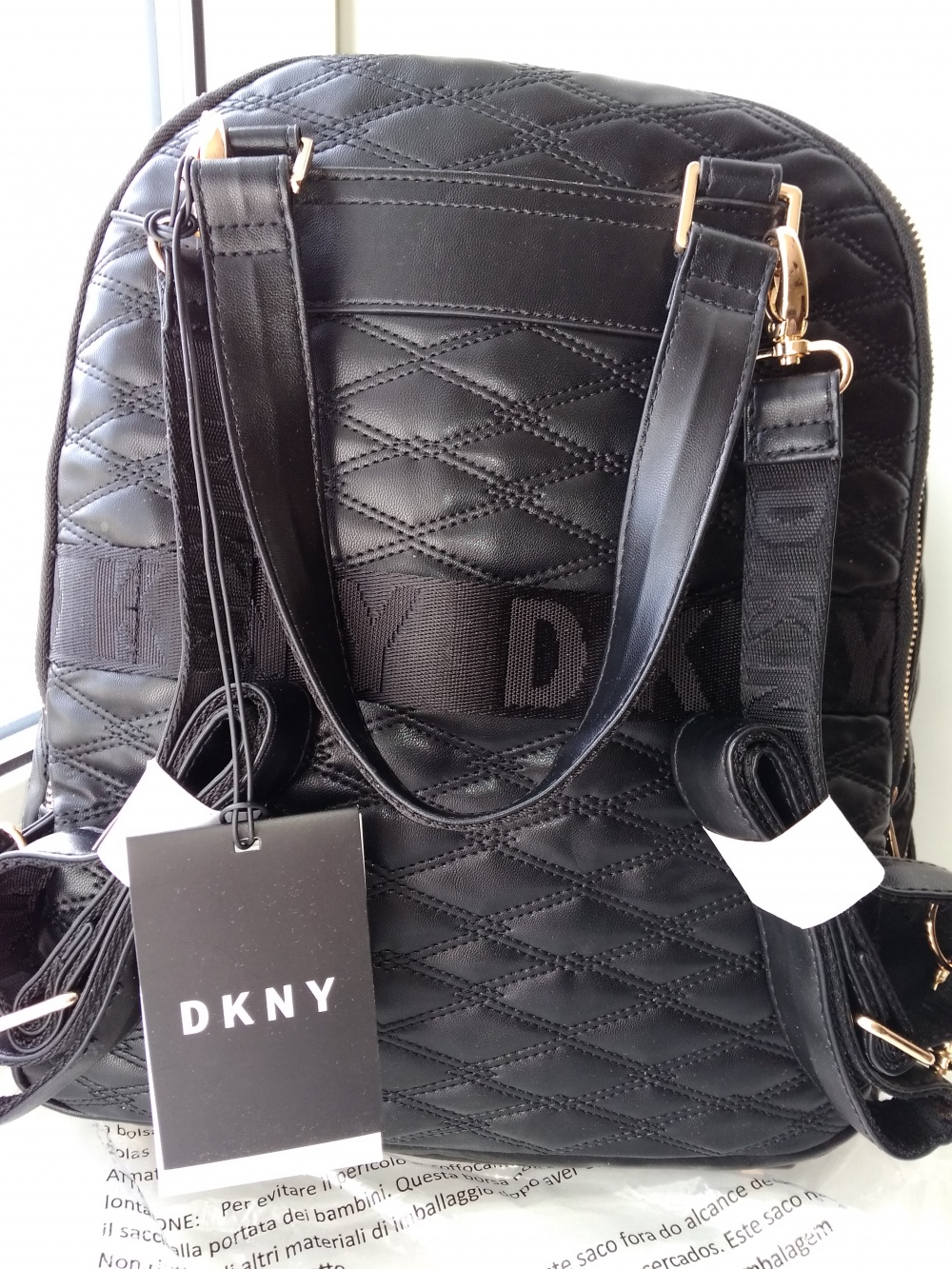 Рюкзак DKNY.