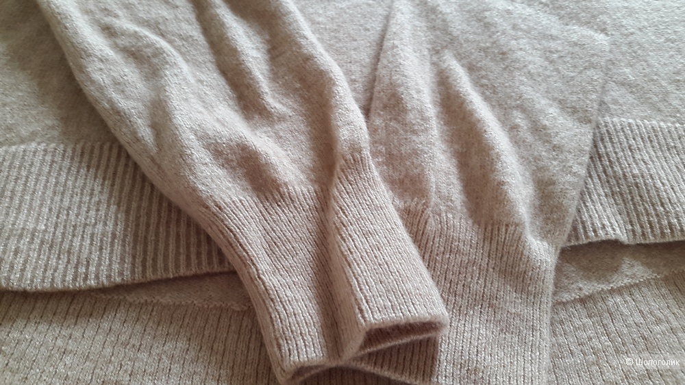 Свитер-кейп Massimo Dutti XS-S