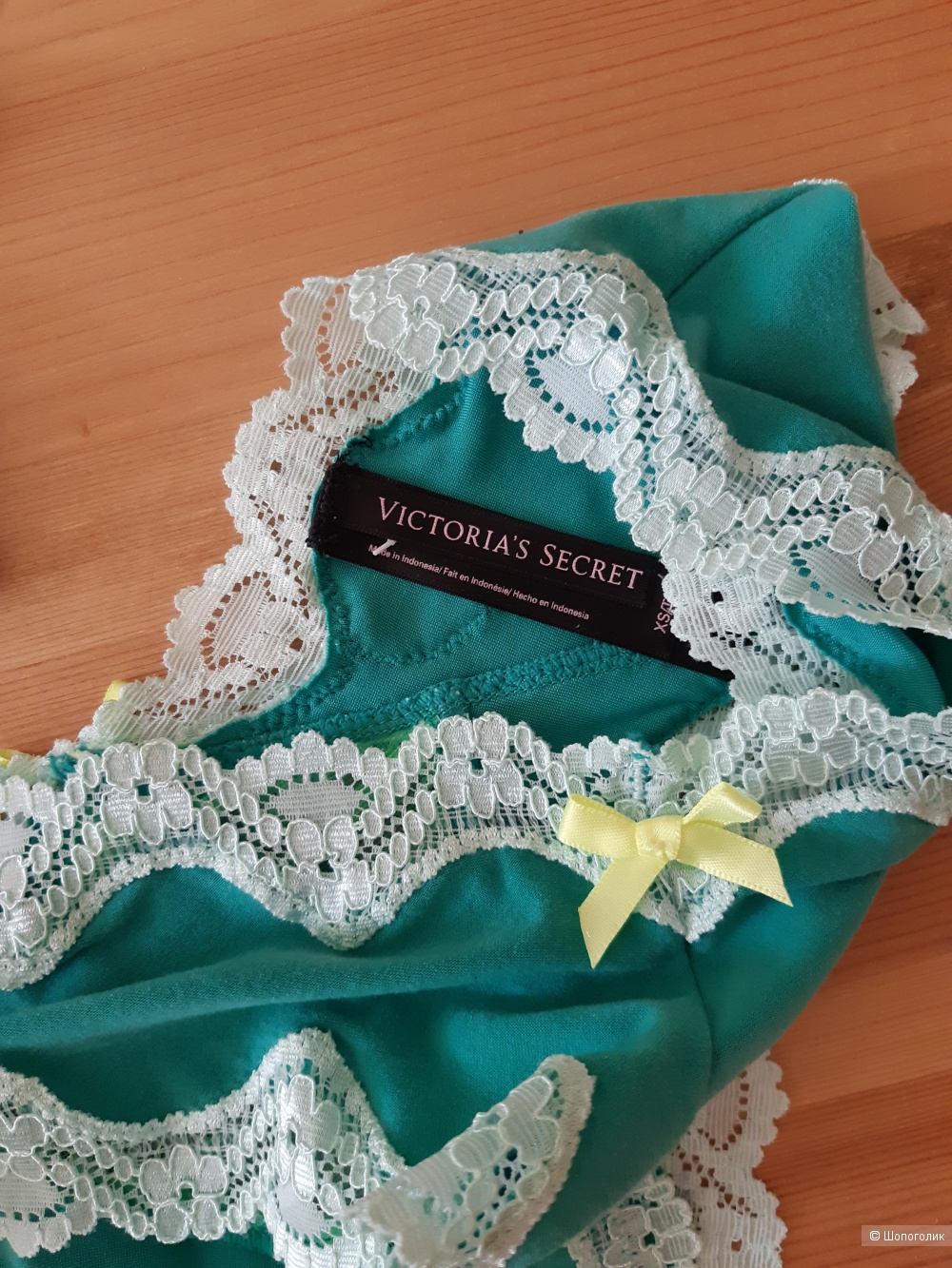 Сет из двух трусиков Victoria's Secret, размер 40-42