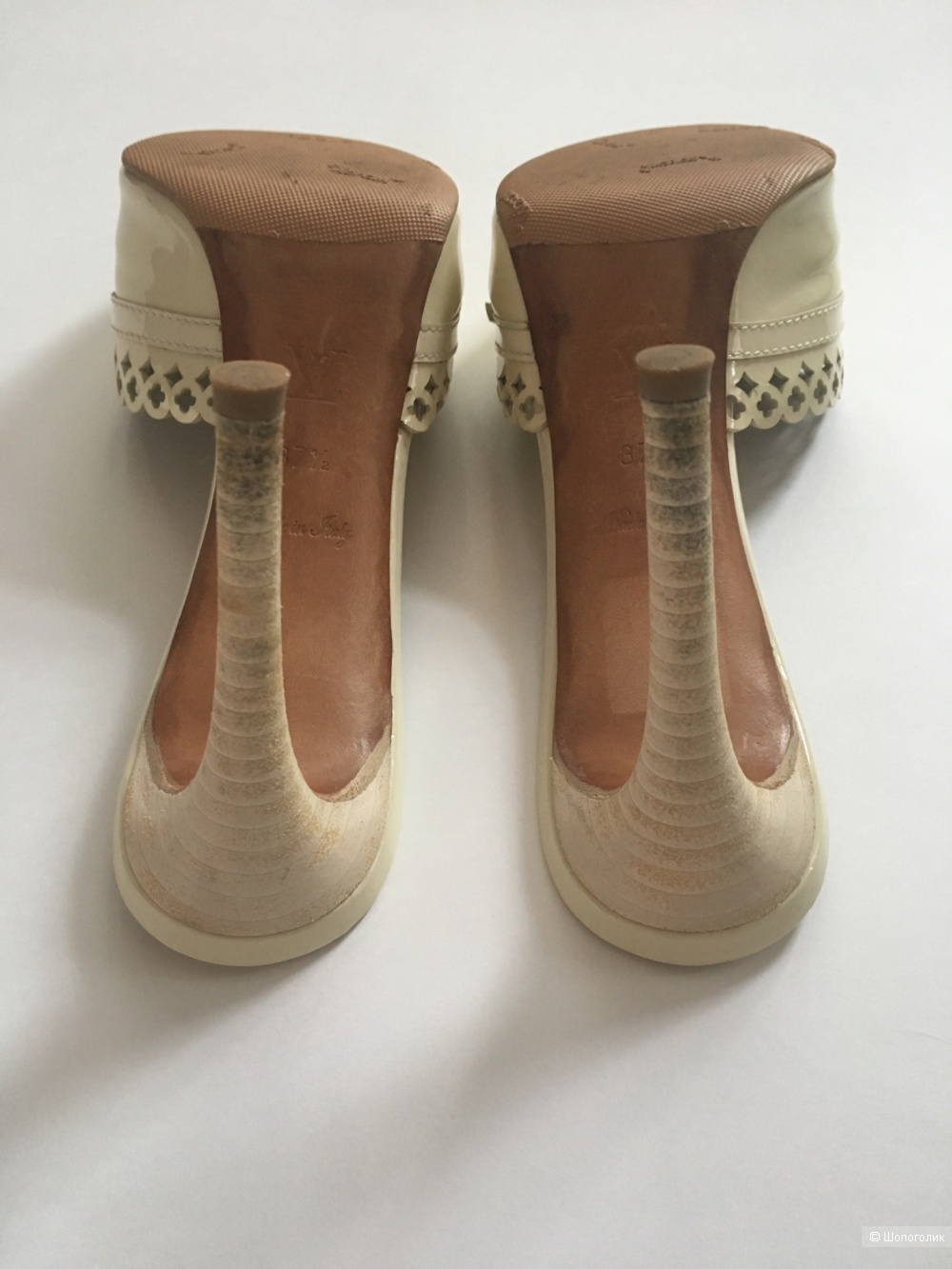 Мюли  LOUIS VUITTON, размеры 37-38