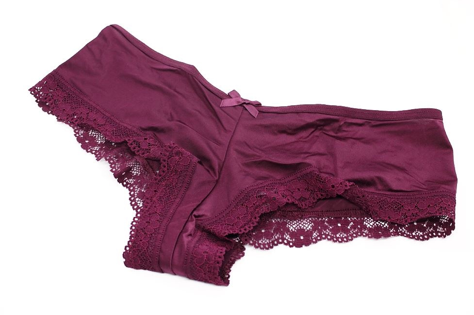 Трусики Victoria's Secret серия VERY SEXY, размер S (44) ОБ до 98 см