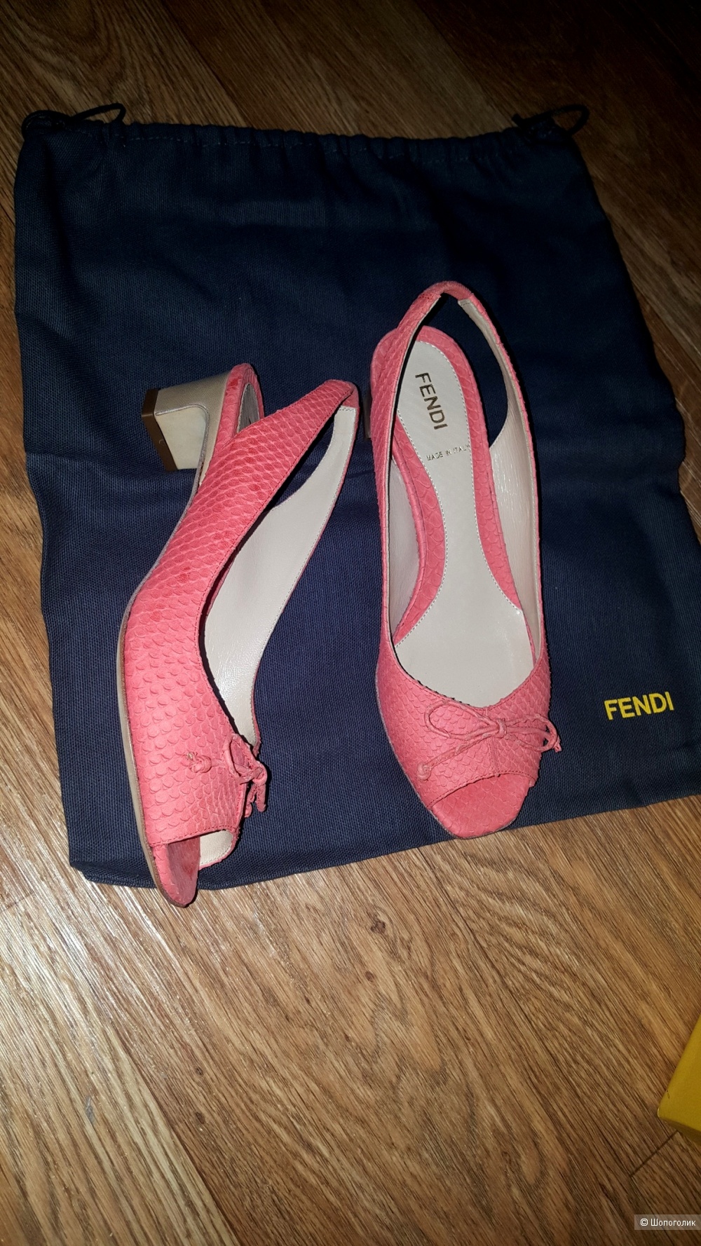 Tyфли- сандали Fendi 36 размер