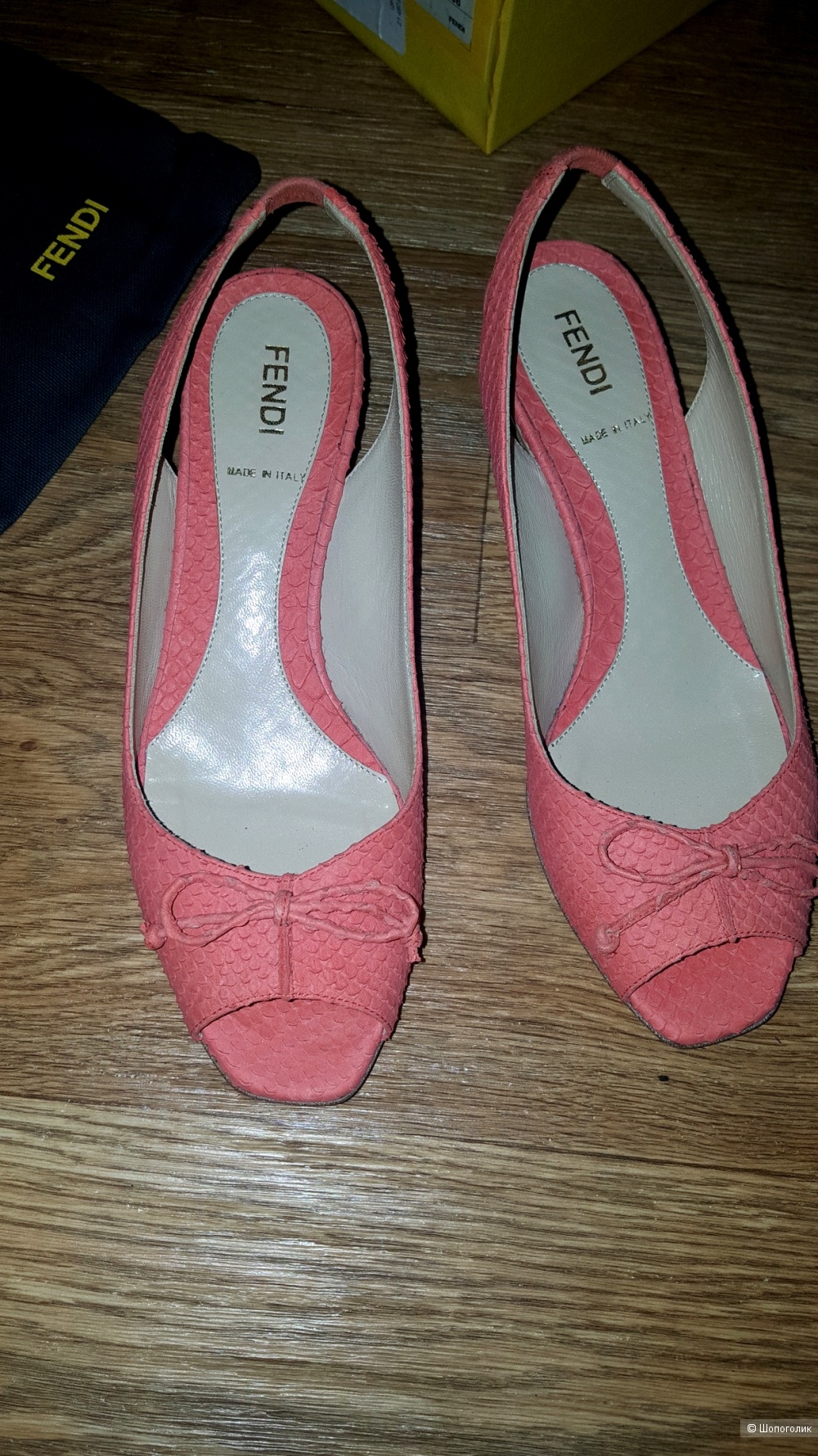 Tyфли- сандали Fendi 36 размер