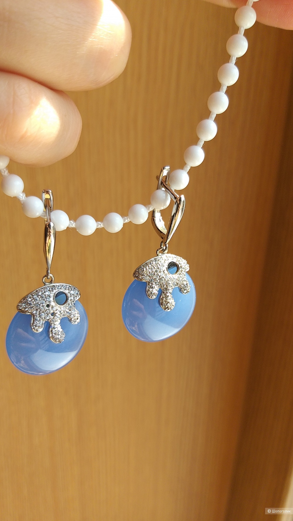 Серьги из серебра с халцедоном