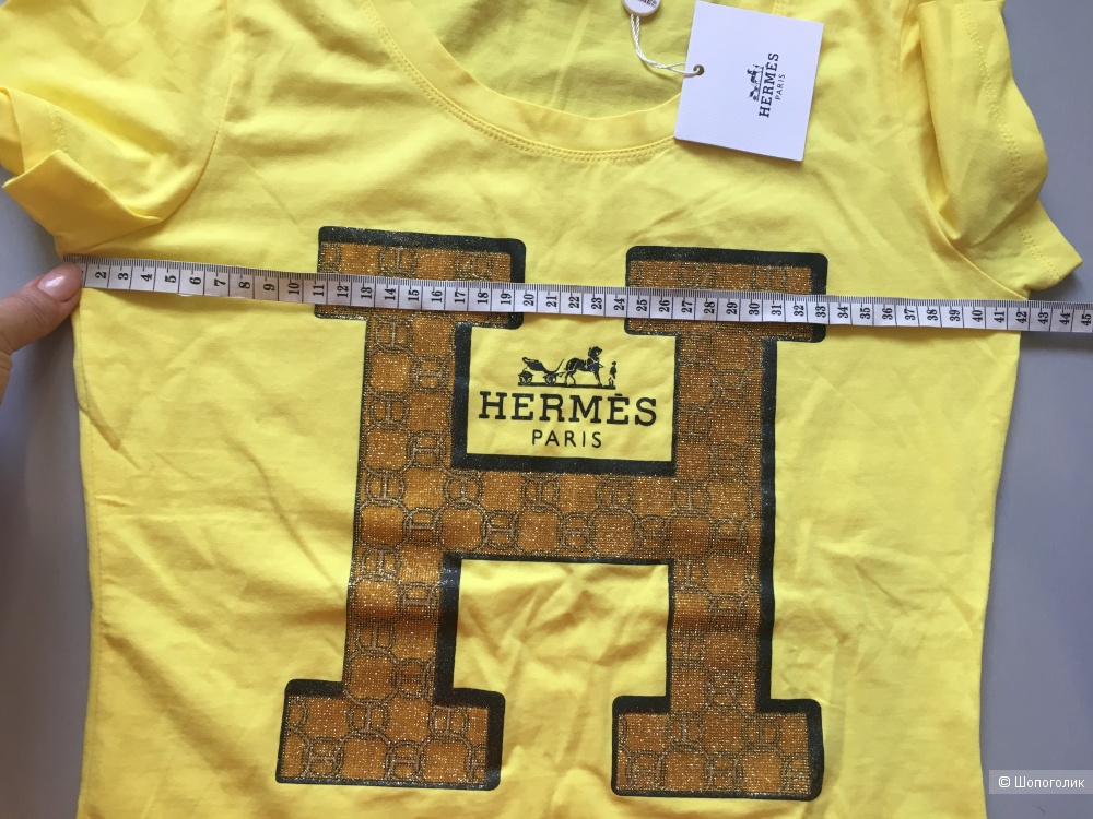 Футболка Hermes, размер L, на рос. 42-44.