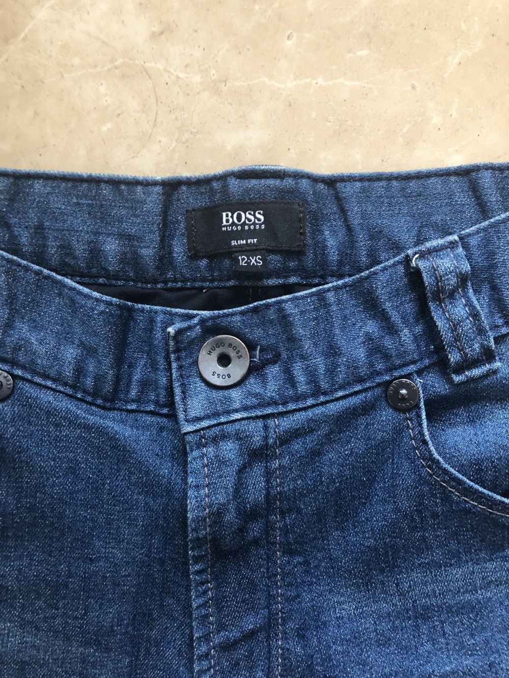 Джинсы Hugo Boss,на рост 158