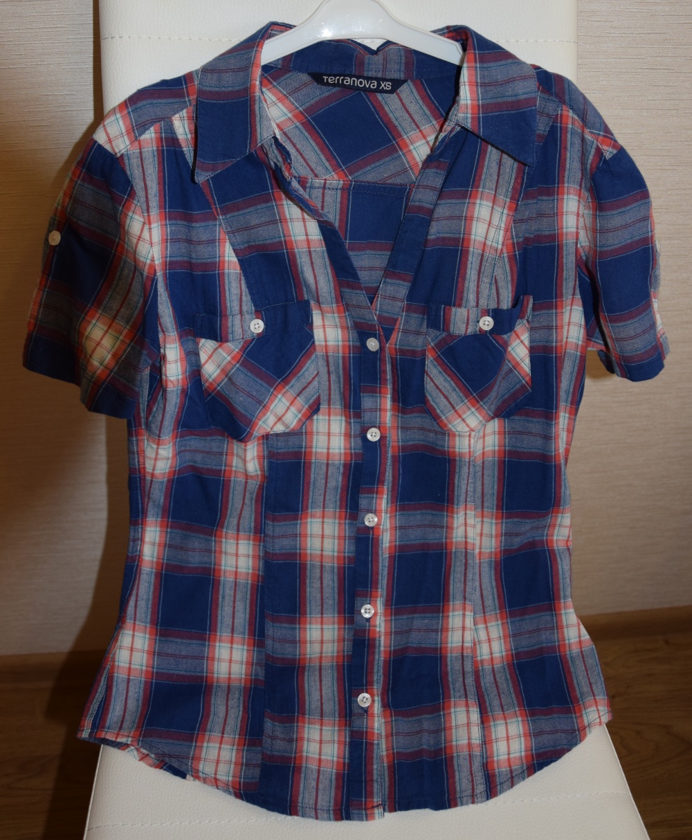 Рубашки Terranova на девочку р.152-158 XS