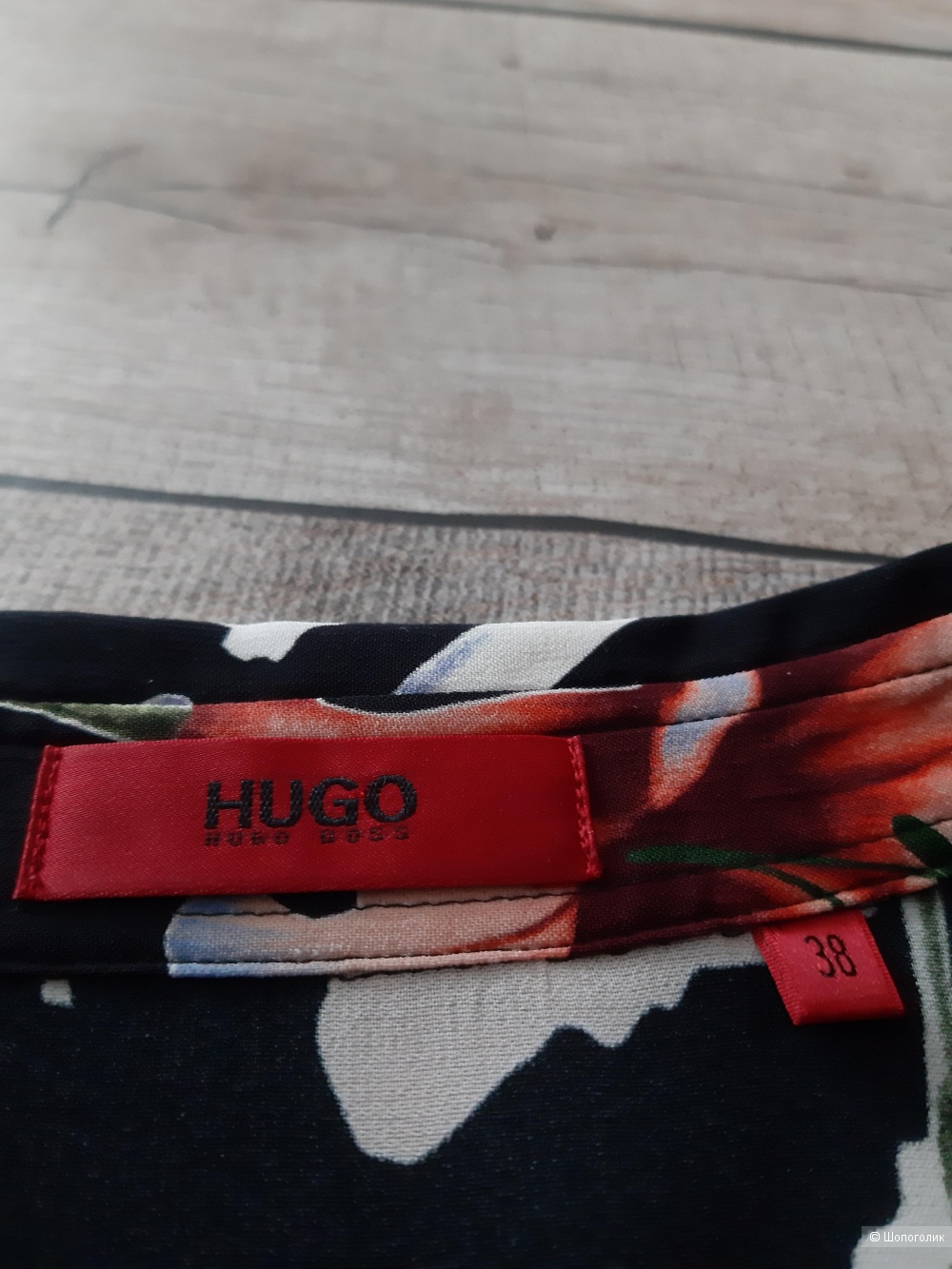 Блузка  Hugo Boss, размер 38