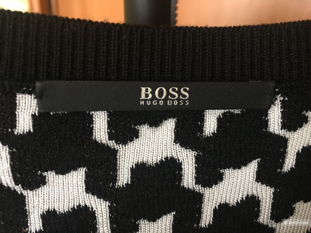 Платье марки Boss Hugo Boss размер L