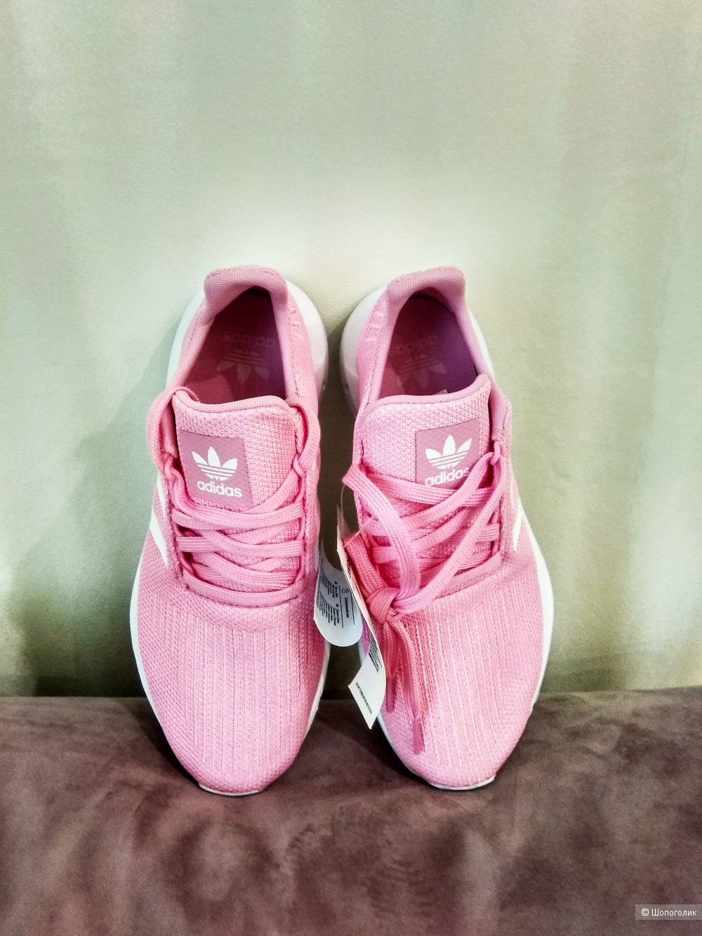 Кроссовки Adidas 38-39 размер