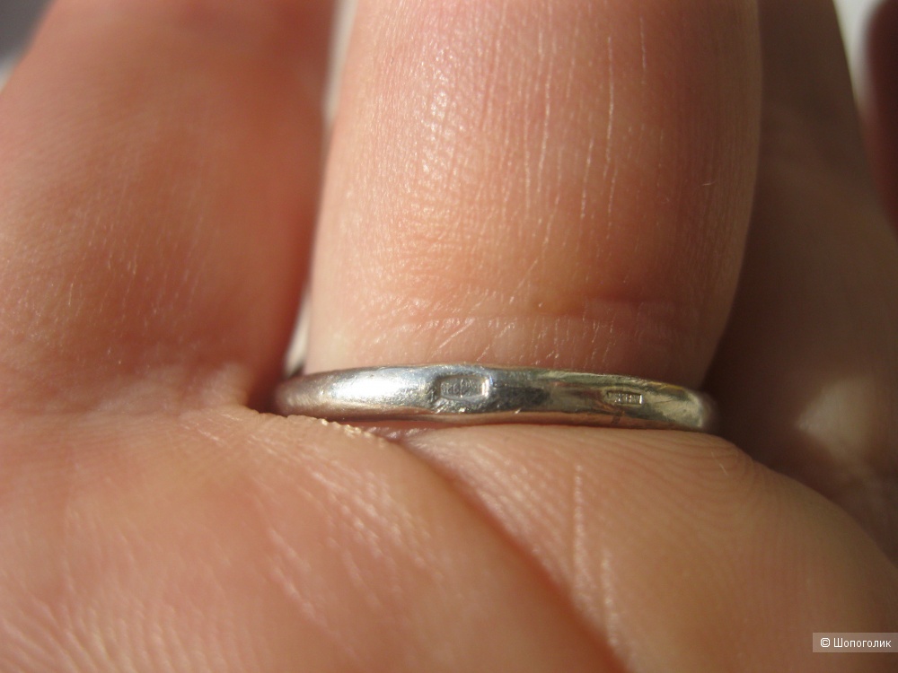 Серебряное кольцо с синтетическим аметистом