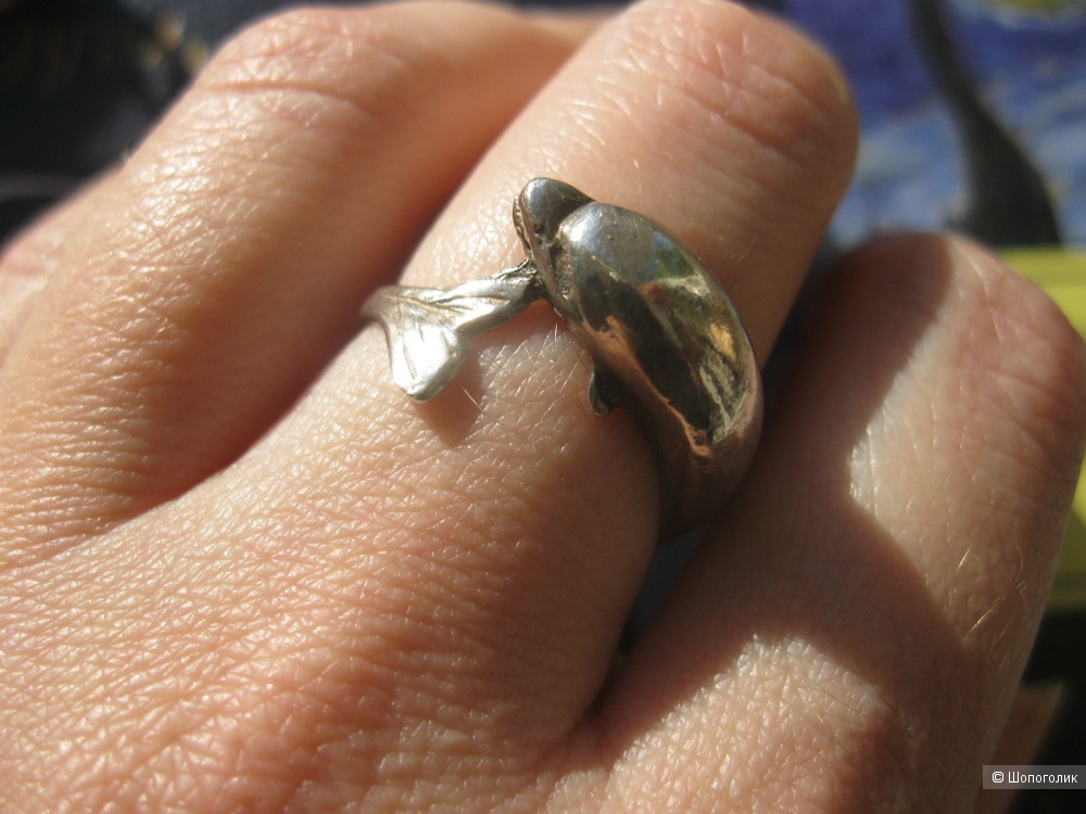 Серебряное кольцо "Дельфин"