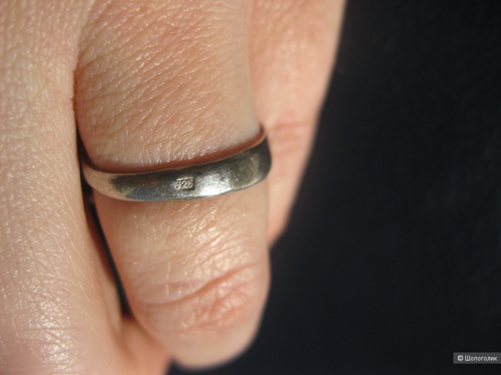 Серебряное кольцо "Дельфин"