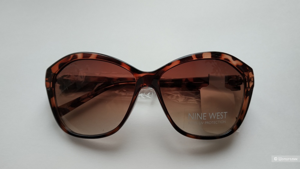 Солнцезащитные очки Nine West