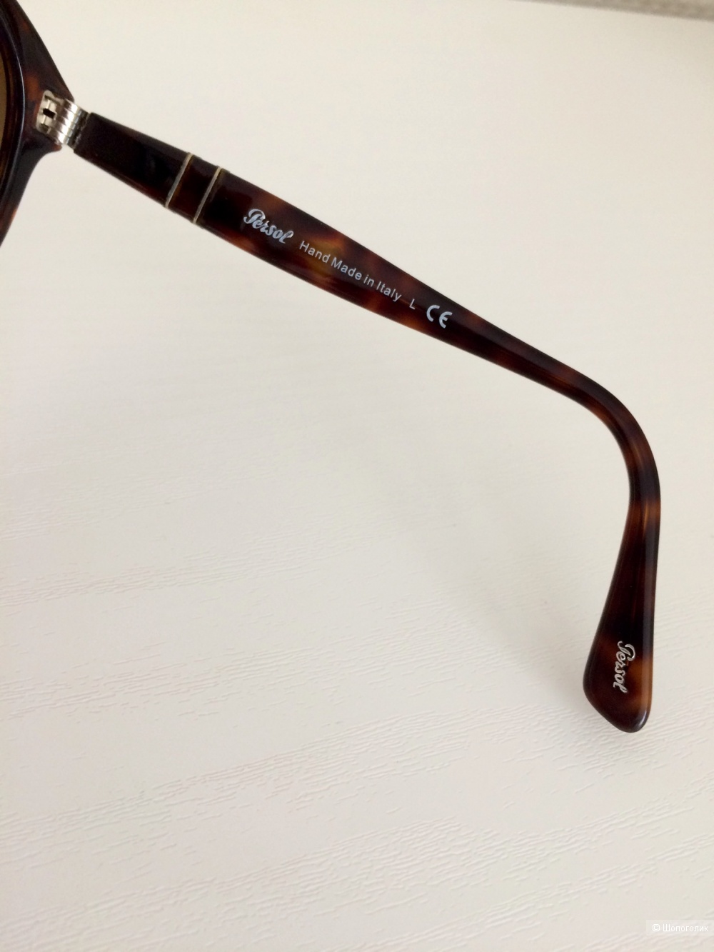 Солнцезащитные очки Persol