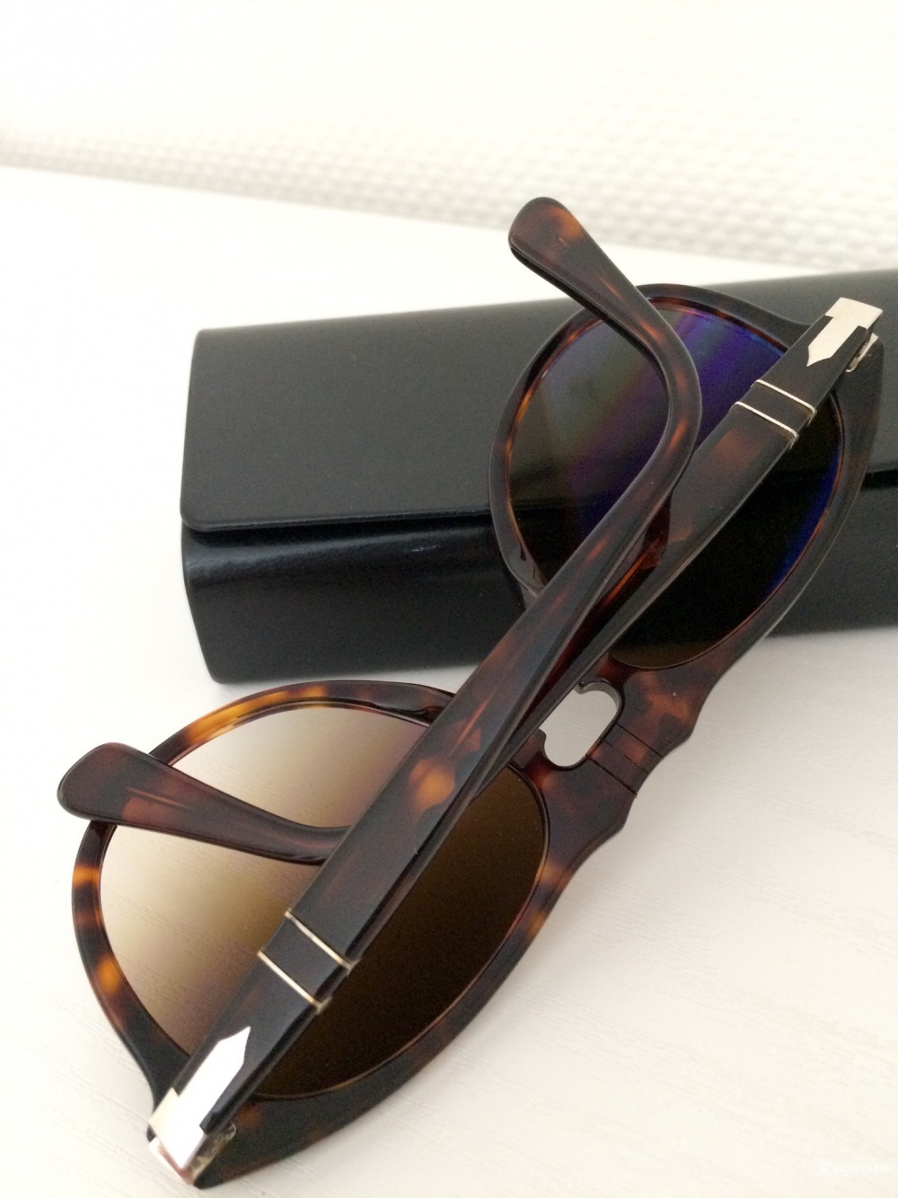 Солнцезащитные очки Persol
