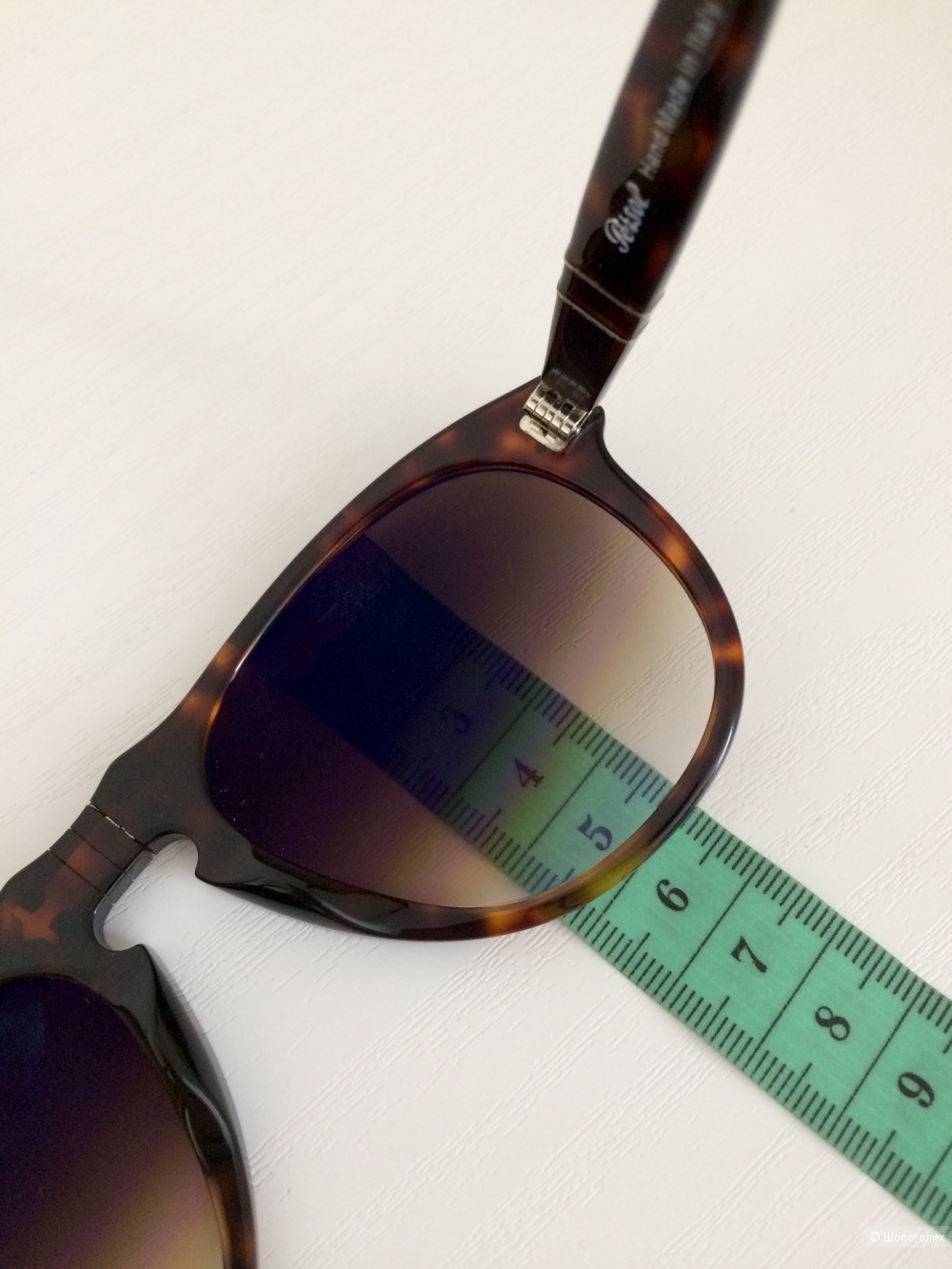 Солнцезащитные очки Persol