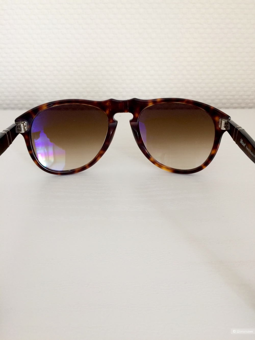 Солнцезащитные очки Persol