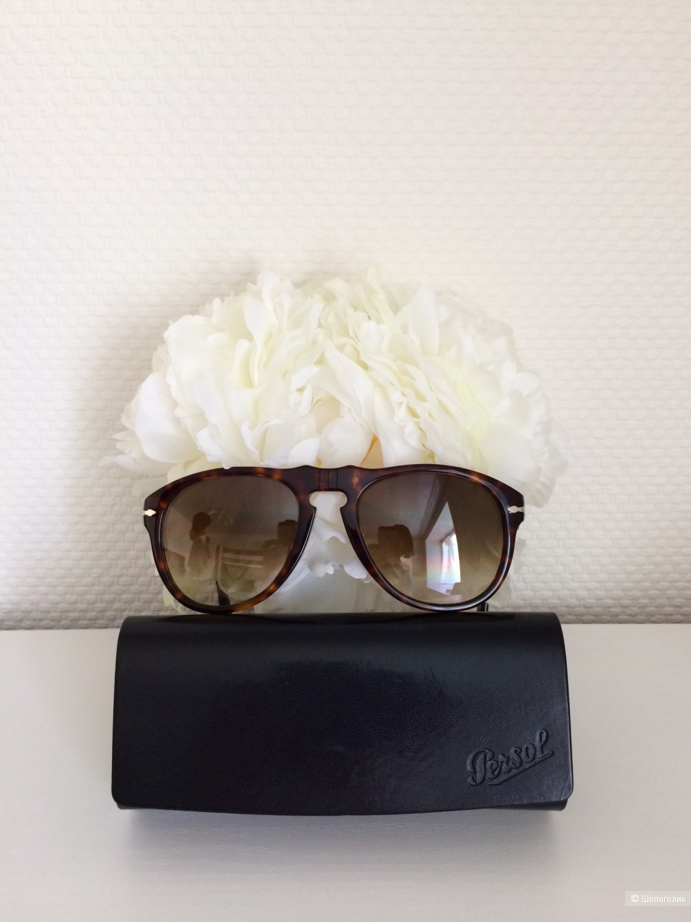 Солнцезащитные очки Persol