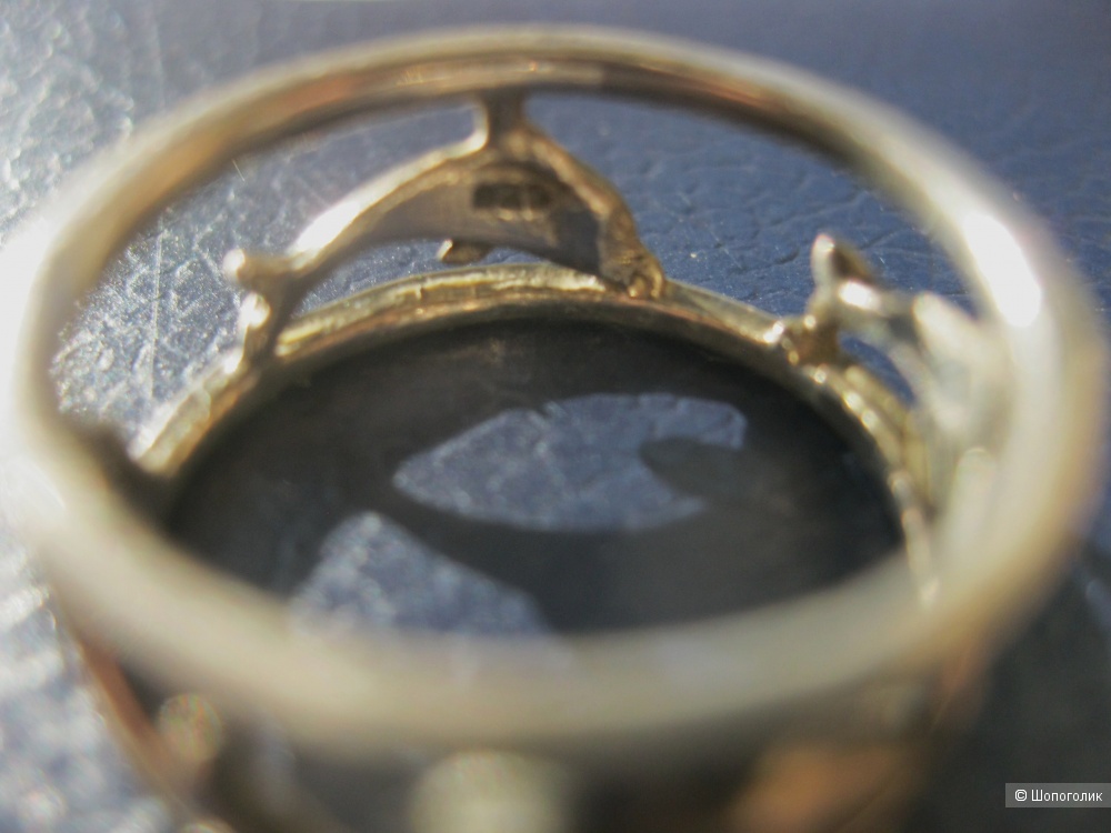 Серебряное кольцо "Дельфины", размер 16,5