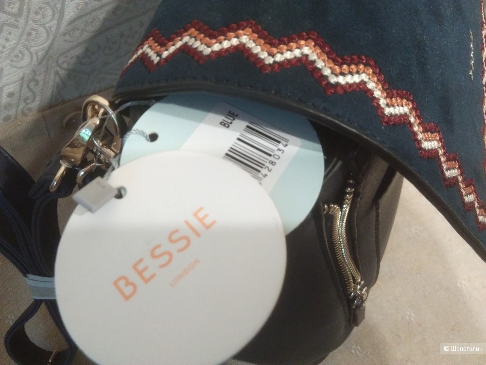 Сумка Bessie.