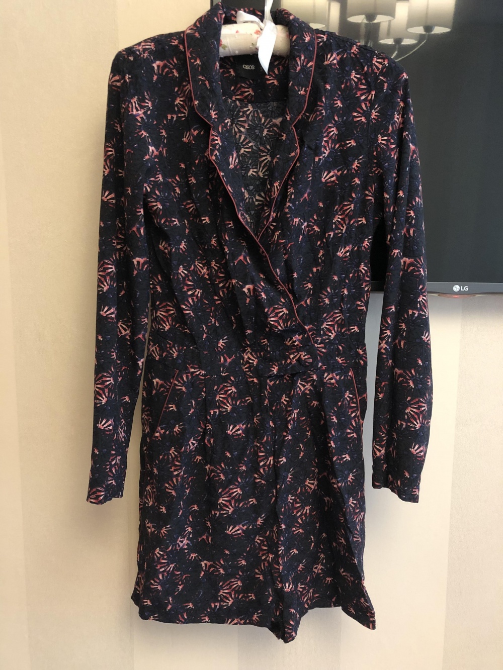 Комбинезон asos,uk 8