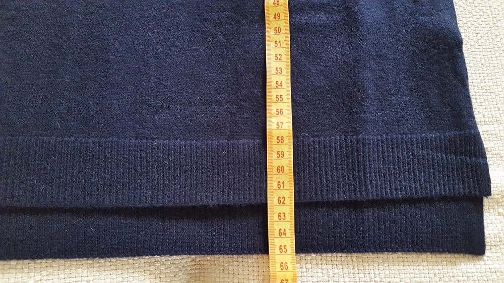 Кашемировый свитер Massimo Dutti S-M