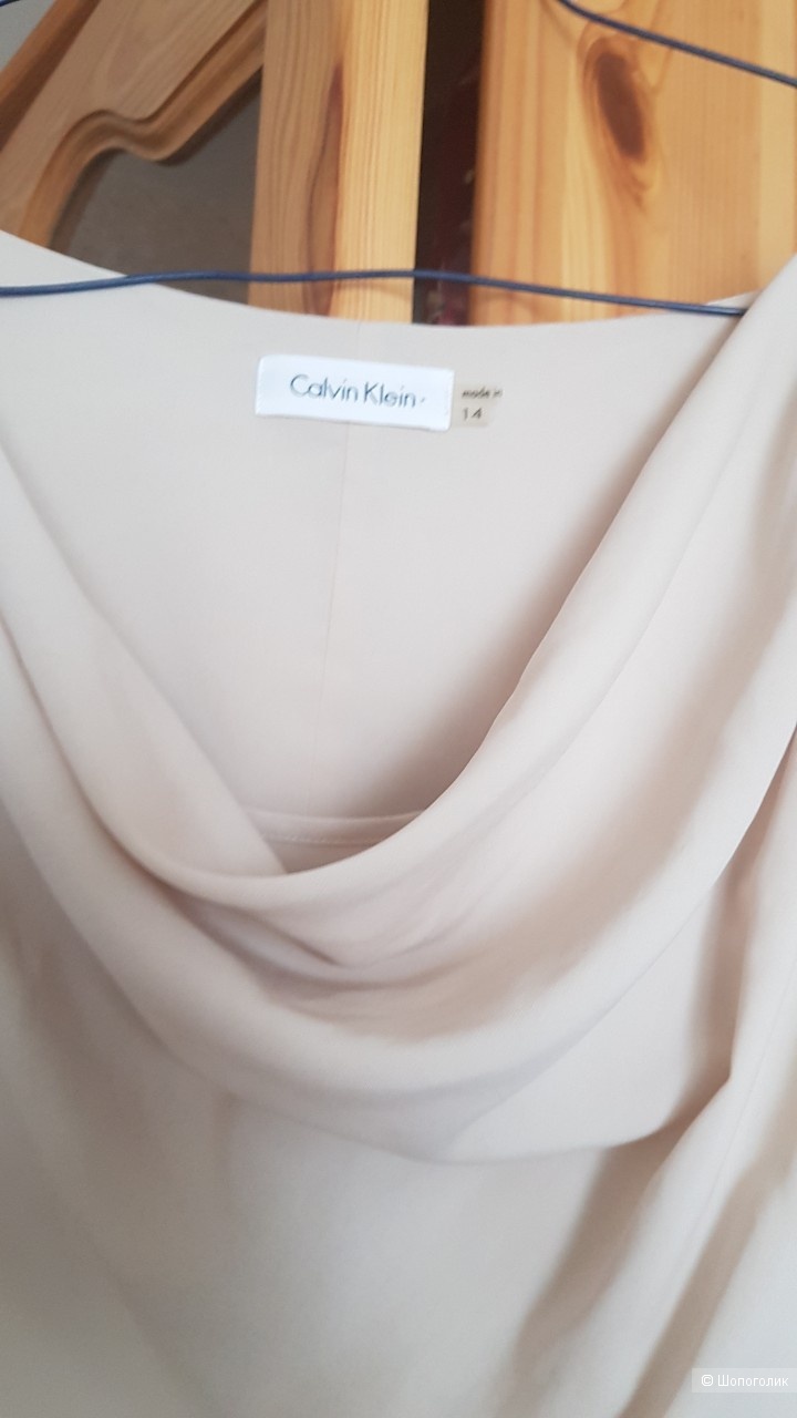 Платье Calvin Klein в размере 14(XL)
