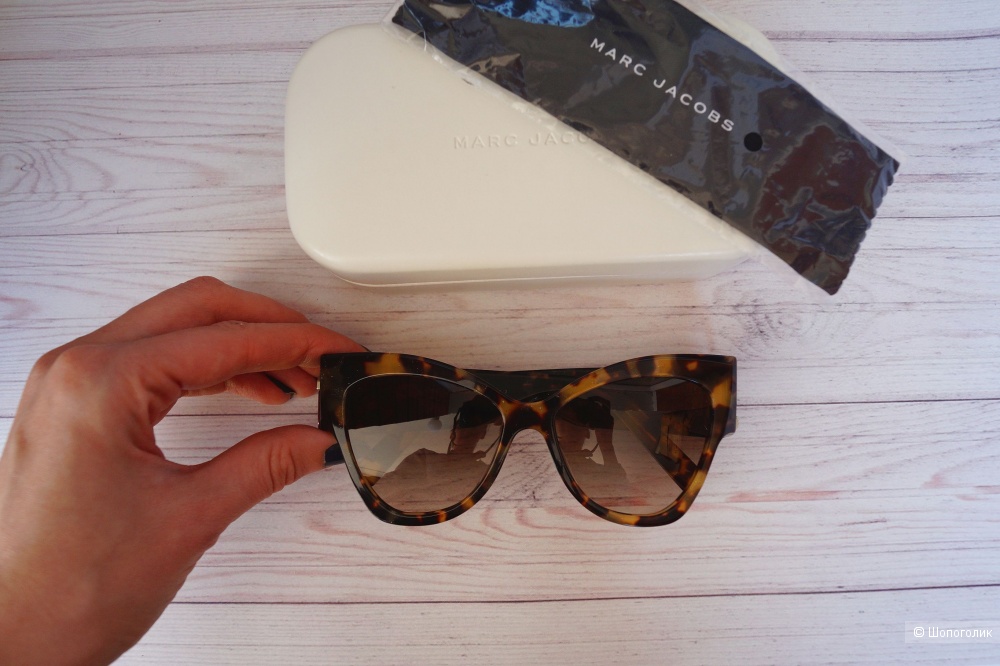 Солнцезащитные очки MARC JACOBS, one size
